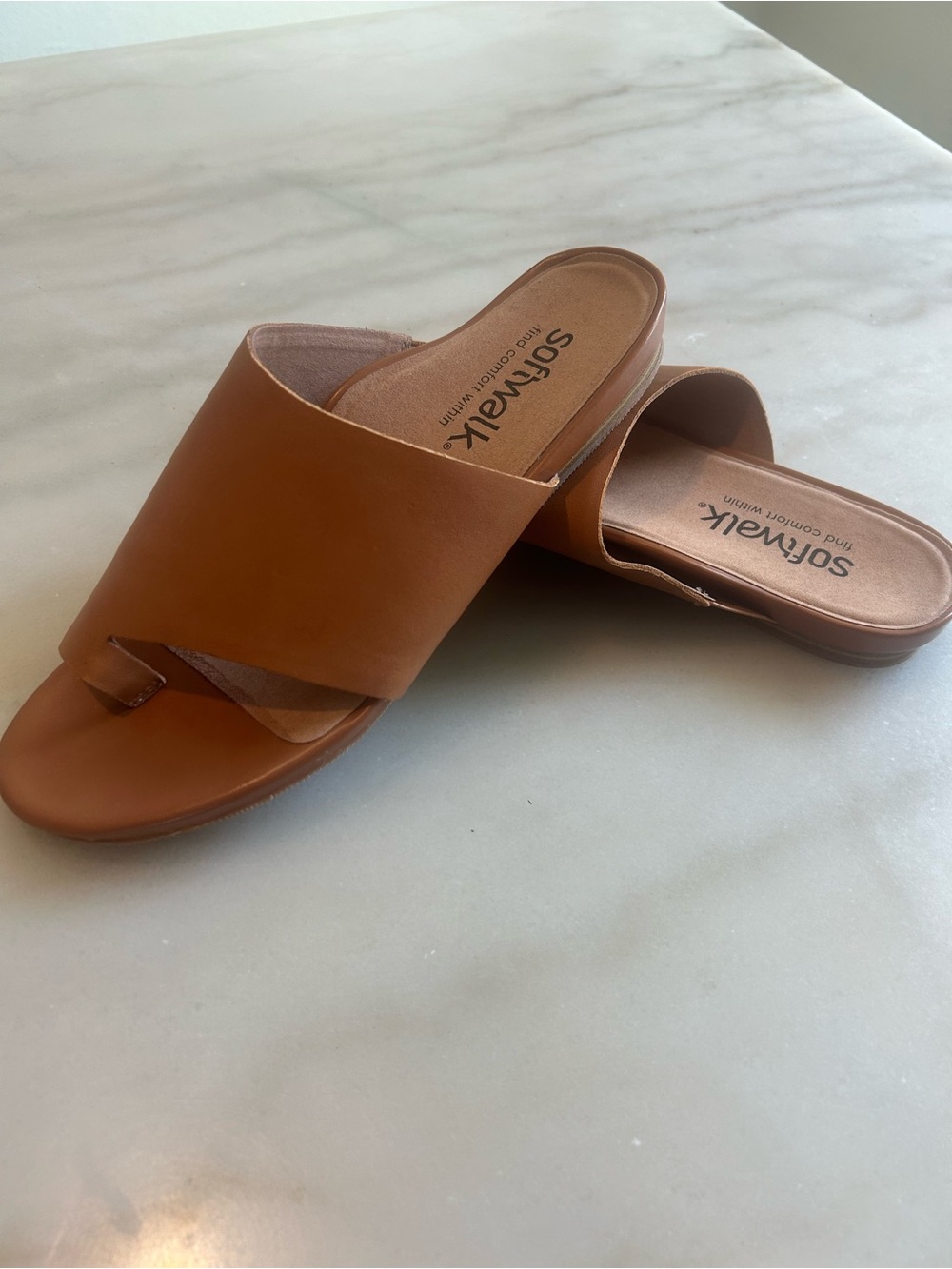 SoftWalk Corsica Tan Leather Toe Loop Slide Sandals Size 11W